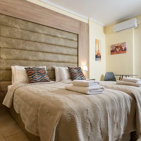 Seven Heaven Premium Suites 塞萨洛尼基 外观 照片